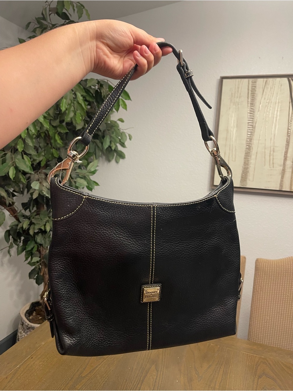 Dooney & Bourke Black Leather Hobo Shoulder Bag/ crossbody